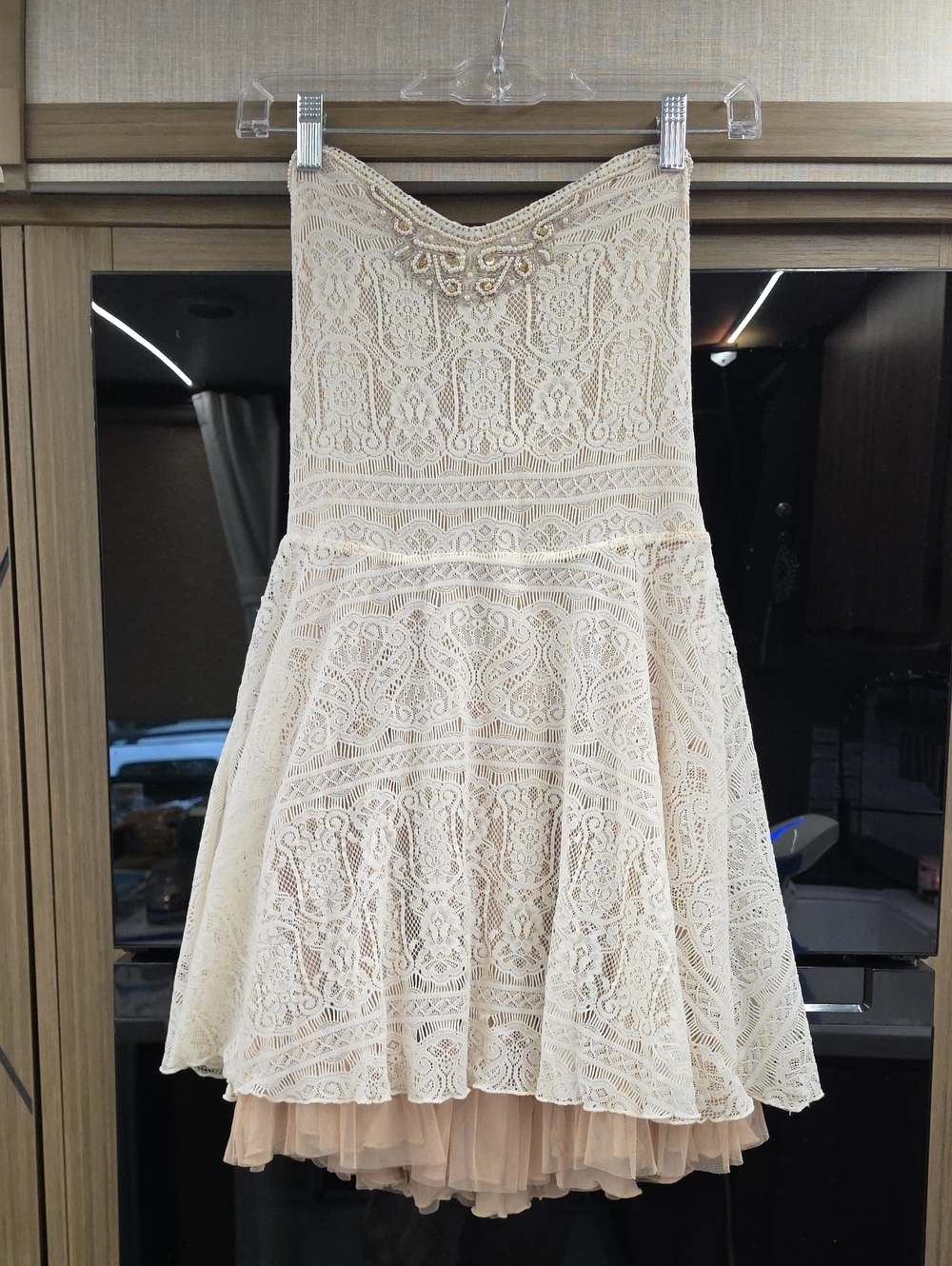HAND BEADED LACE, VINTAGE BALLERINA, COCKTAIL DRESS", BY "FREE PEOPLE" - Picture 12 of 17